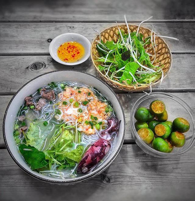 Ăn gì ở Phú Quốc? Thử ngay 20 món đặc sản nhất định phải thử khi đến Đảo Ngọc