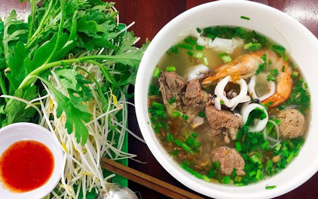 Ăn gì ở Phú Quốc? Thử ngay 20 món đặc sản nhất định phải thử khi đến Đảo Ngọc