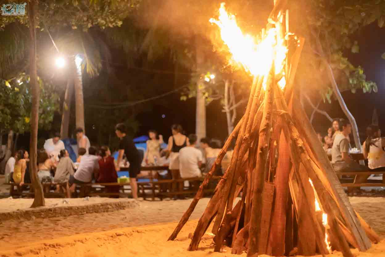 Cắm trại qua đêm tại Hòn Mây Rút Trong Phú Quốc