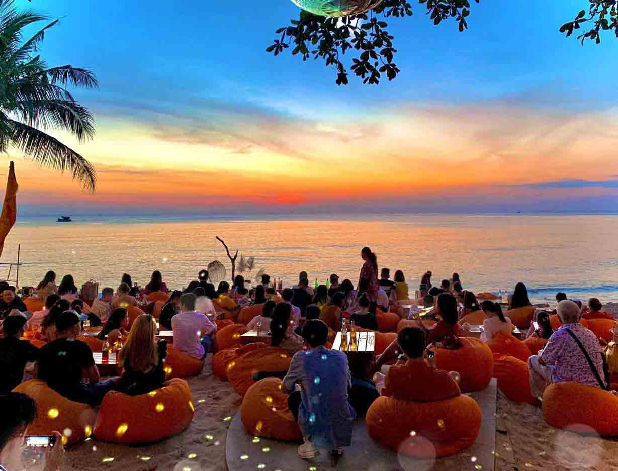 Ốc Sên Beach Bar