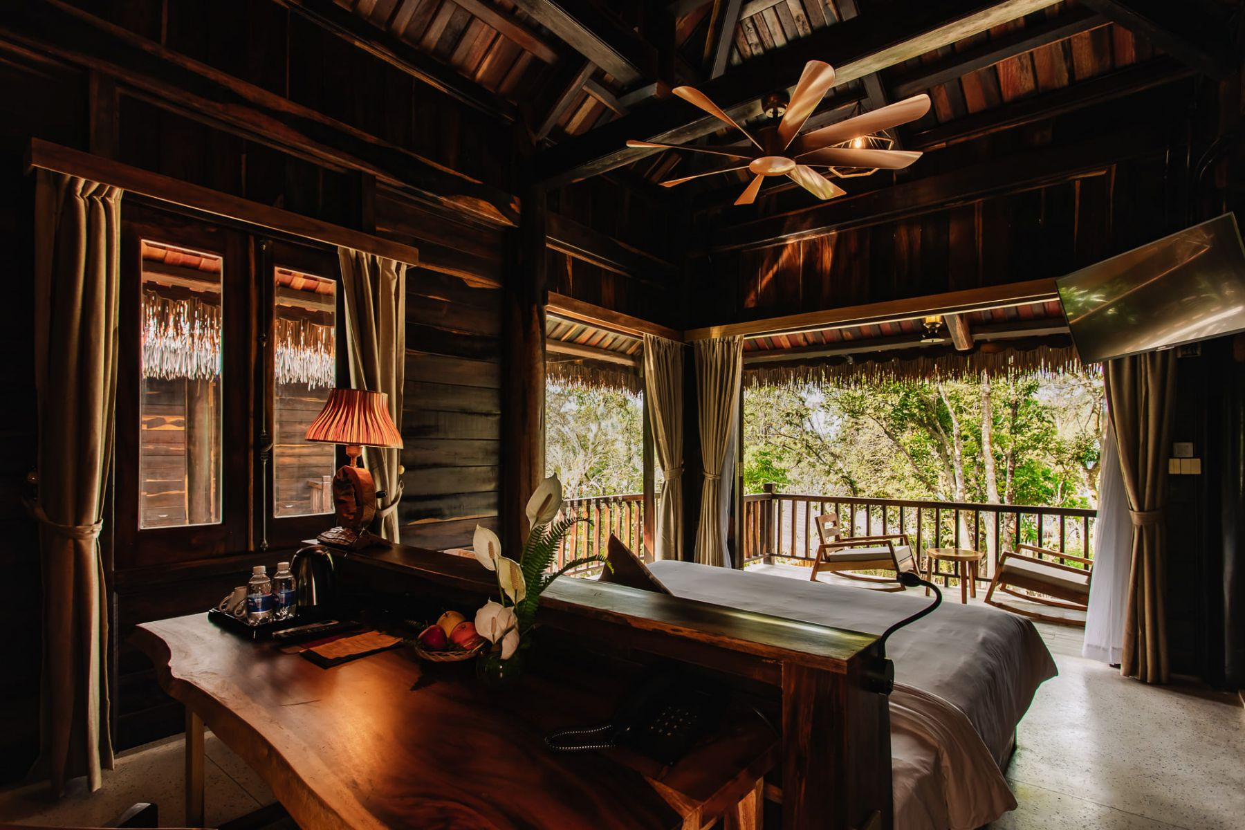 Premium Jungle Bungalow